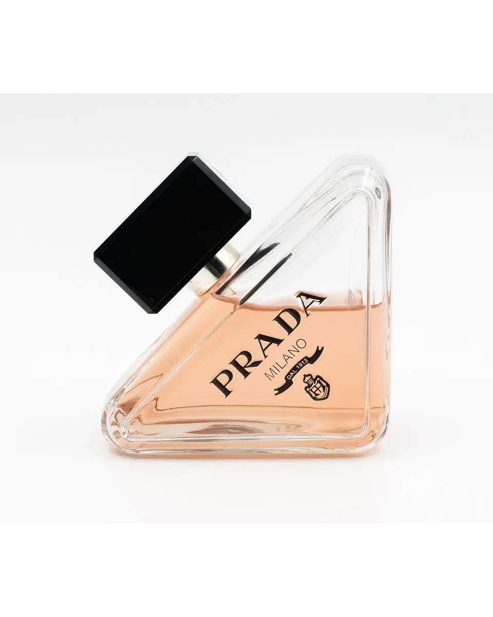 Prada Paradoxe – Prada perfume bottle